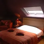 Szálloda Cote Cour 3*