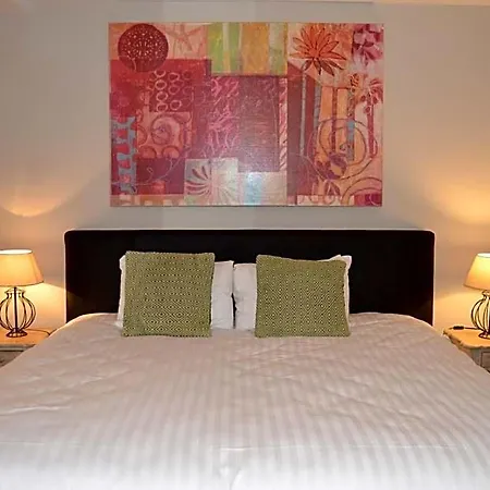 Hotell Cote Cour 3*