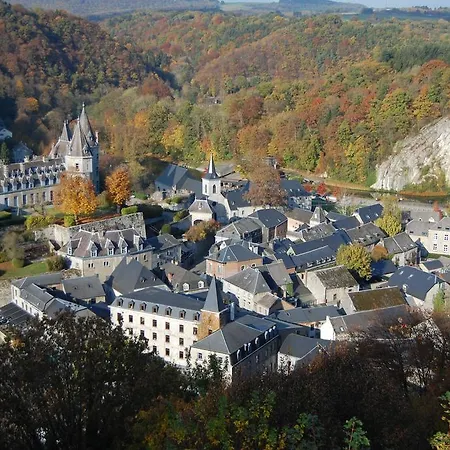 Cote Cour Отель