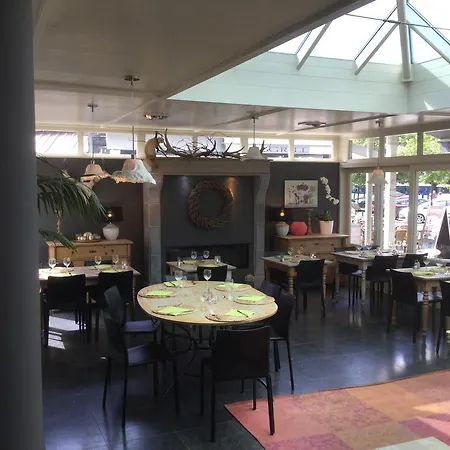 호텔 Cote Cour 더뷔