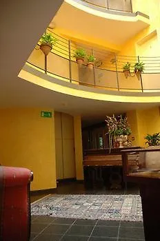 Cote Cour Otel Durbuy